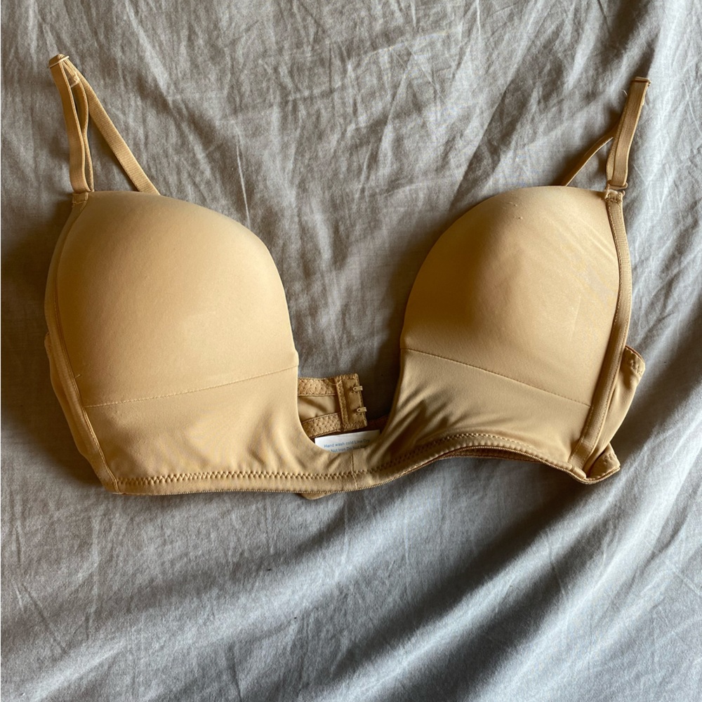 Nude Plunge Push-up Bra